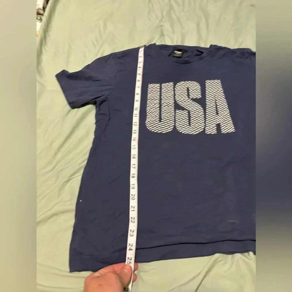 Oakley USA T-Shirt size Large. Gently worn - Picture 5 of 9